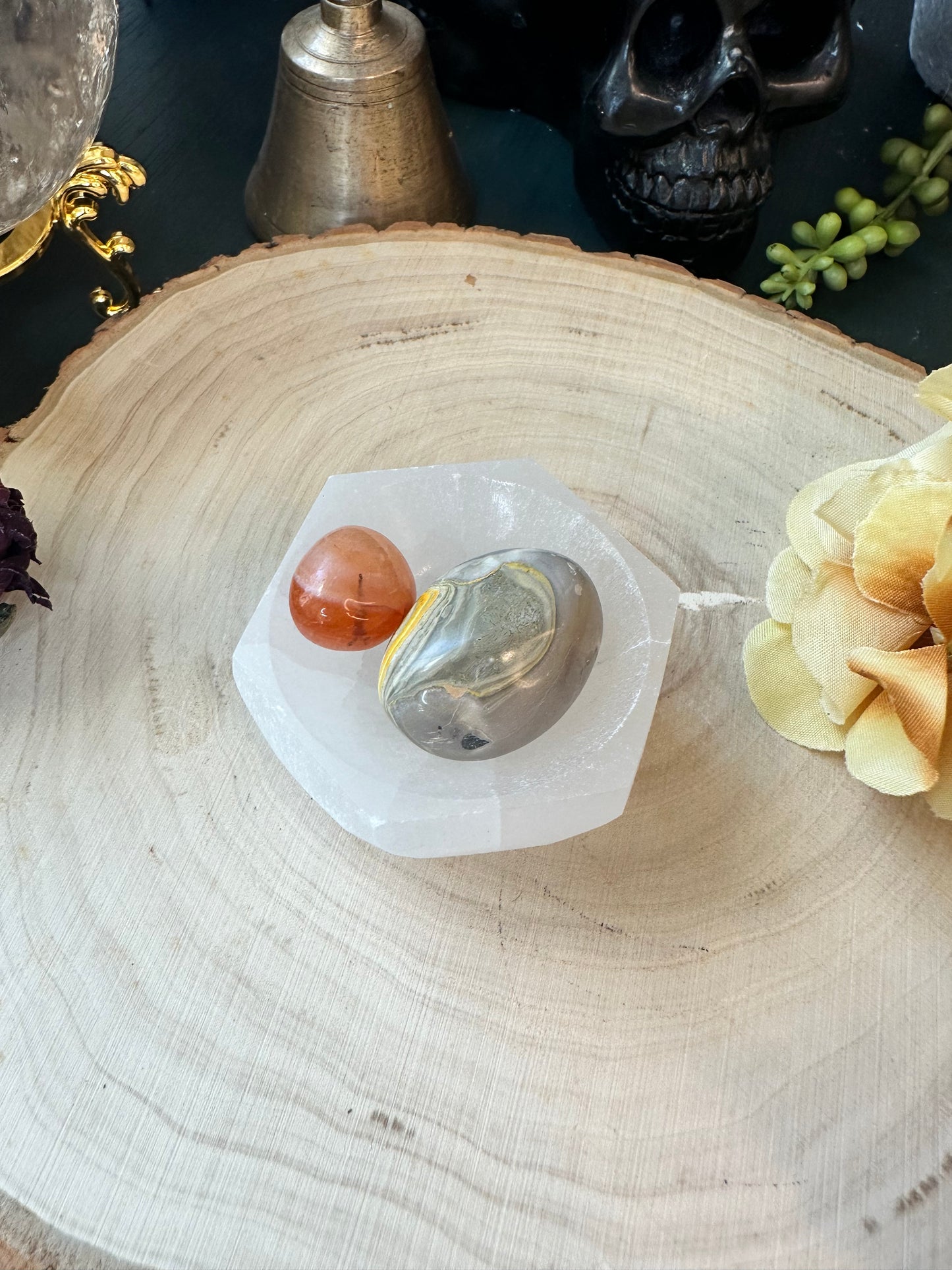 Selenite trinket bowl small size