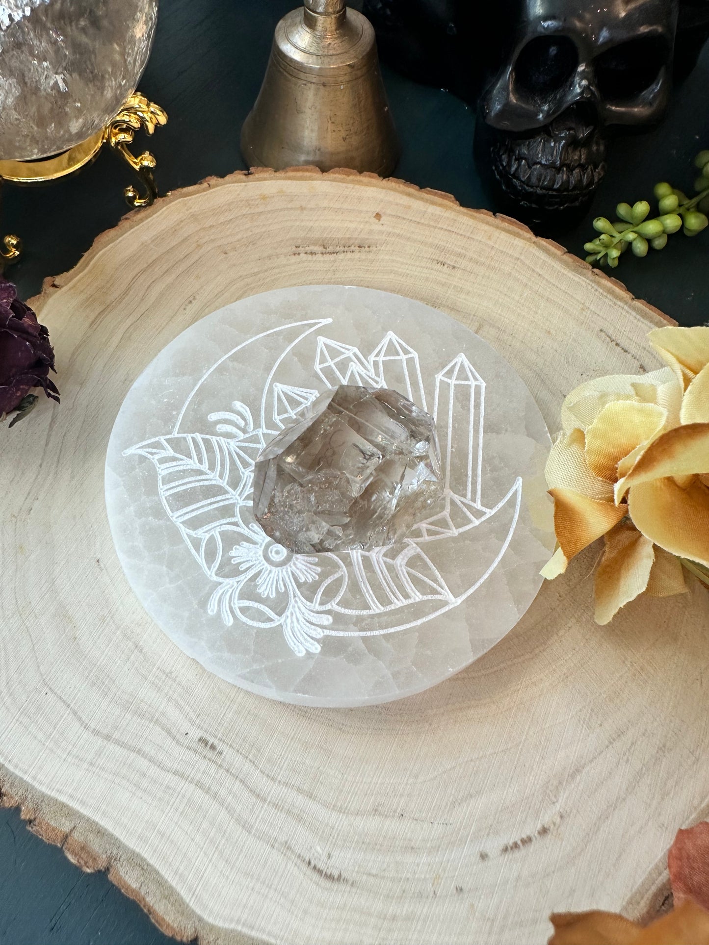 Crystal moon selenite charging plate