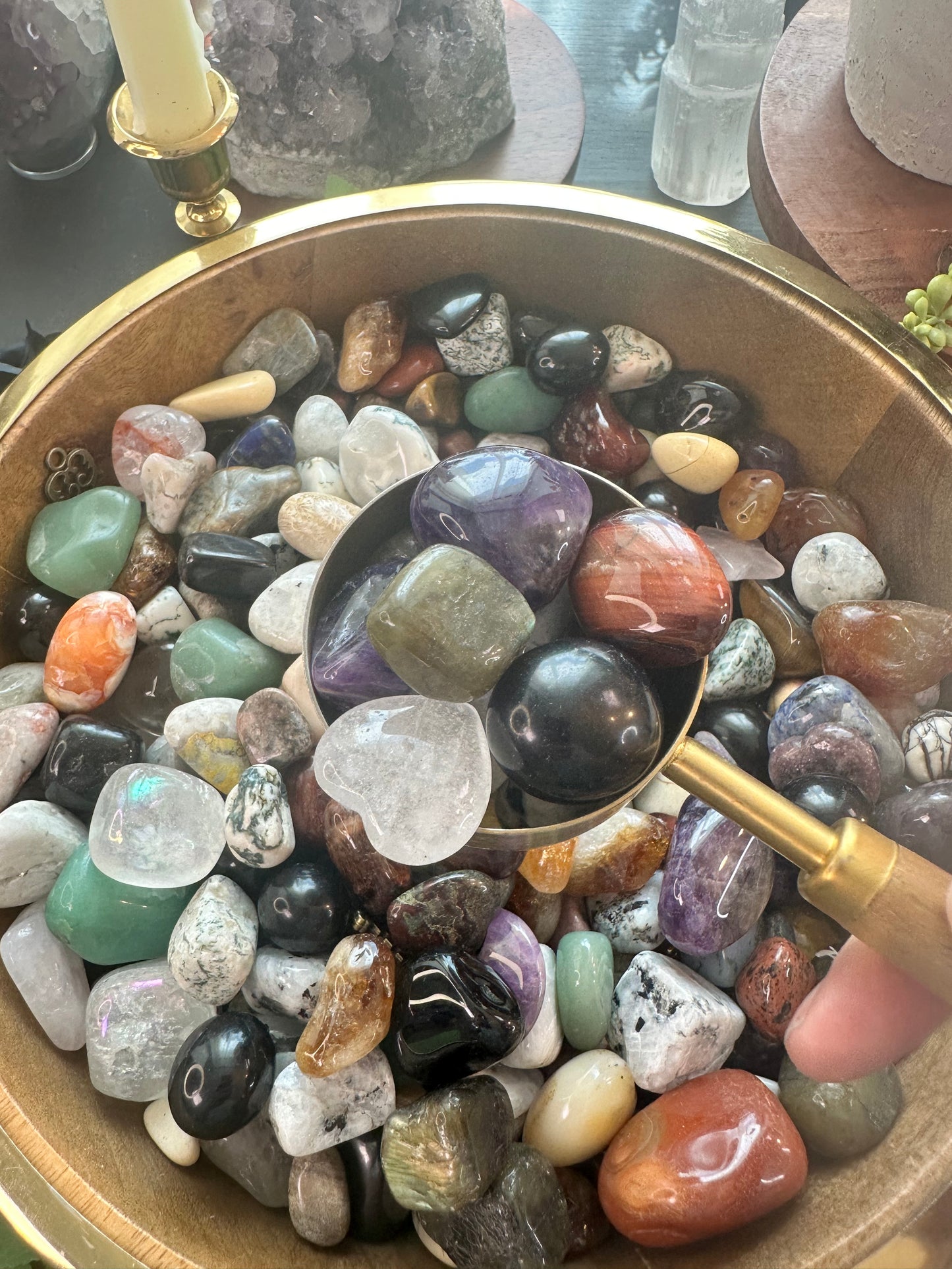 Moondust Mix crystal confetti scoops