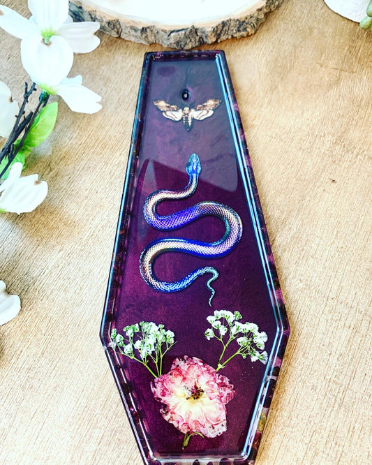 Garnet garden snake coffin shape incense holder