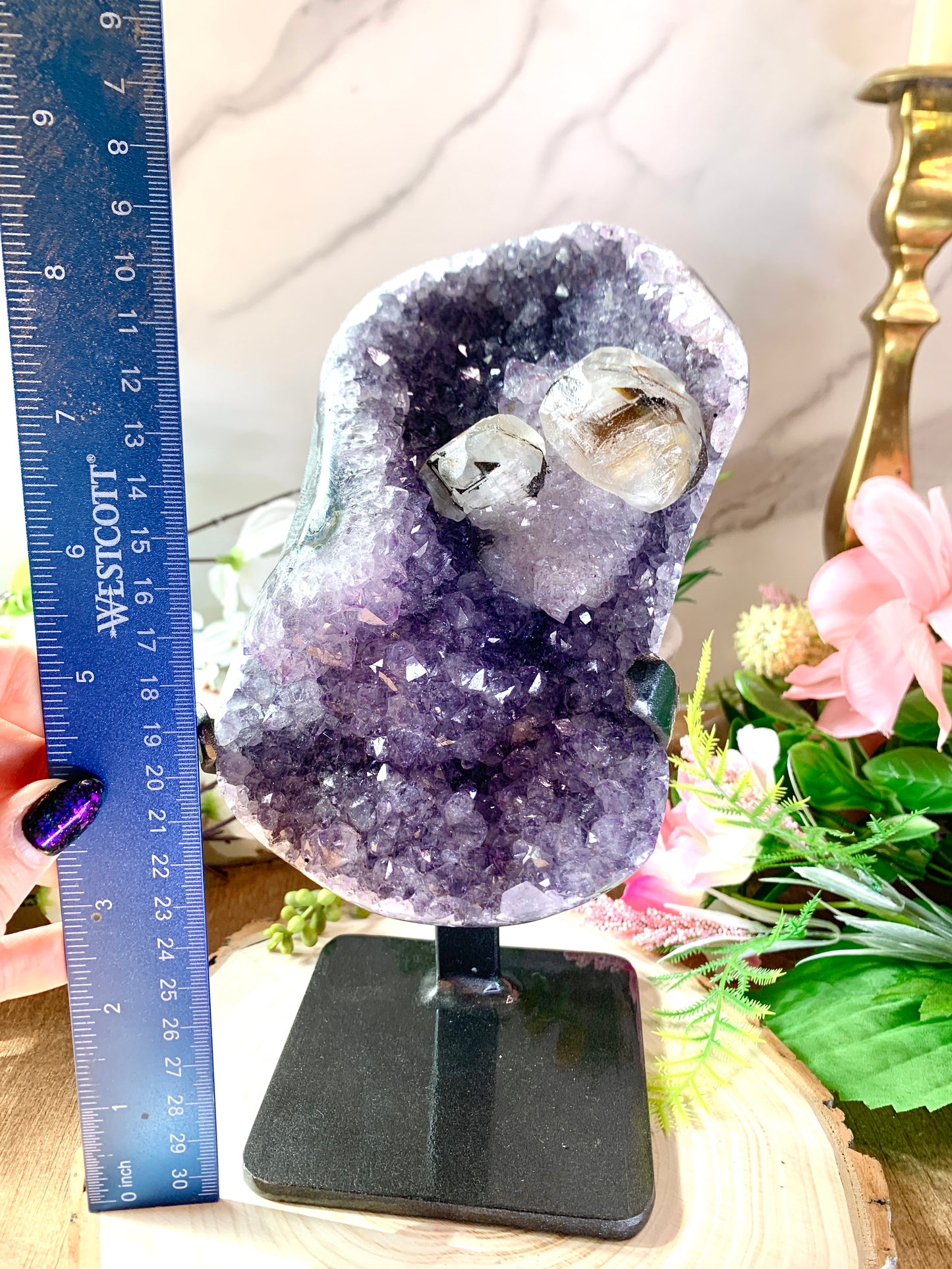 Uruguayan Amethyst with calcite Freeform on stand