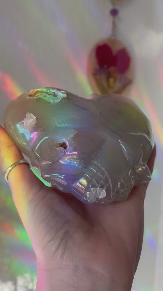 Aura agate skull heart